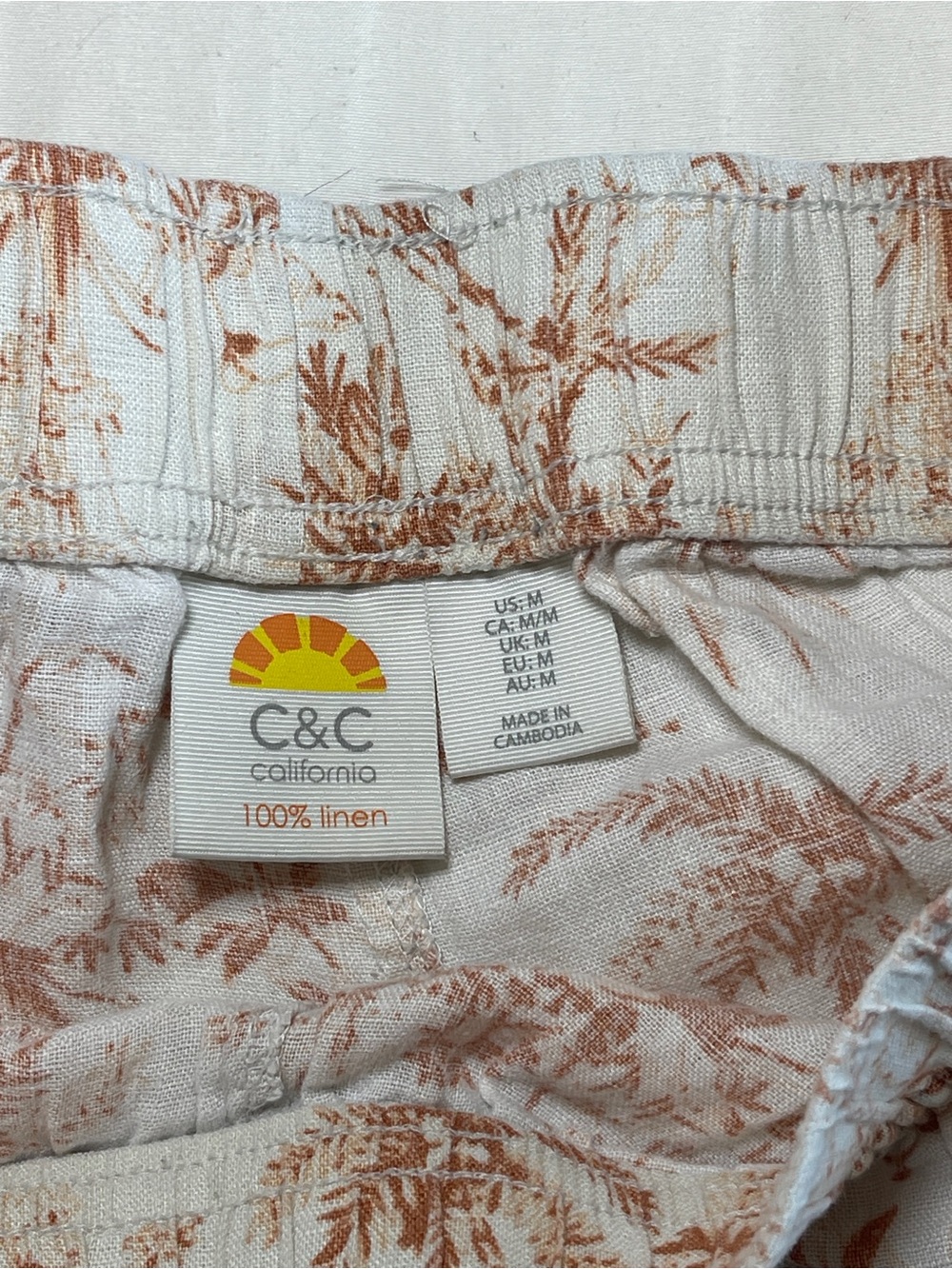 C&C California Women's Cropped Wide Leg Flowy
Pants Size Medium | Elastic Waist - Picture 4 of 9